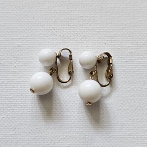 Vintage marvella Clip On Earrings